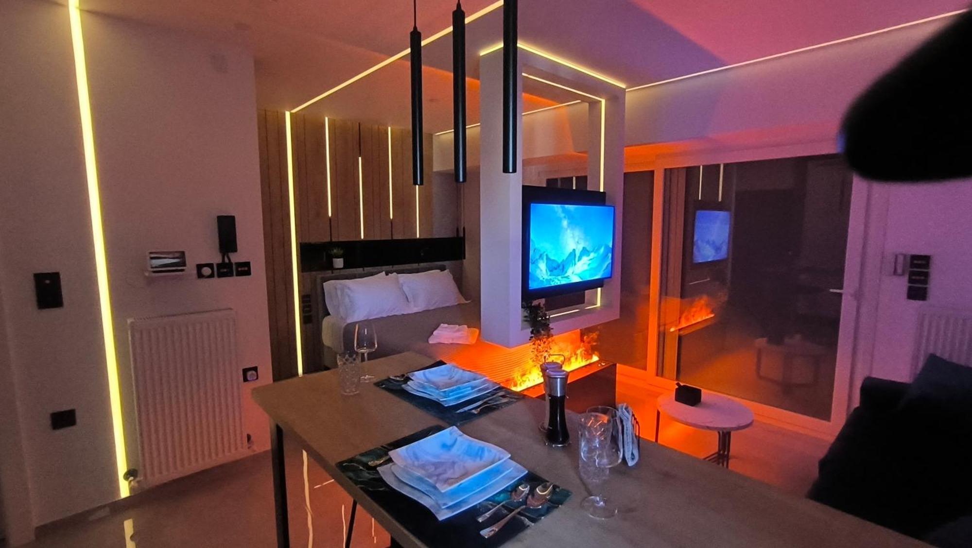 Larisa Absolute Suites, Sky View Smart Home Екстериор снимка
