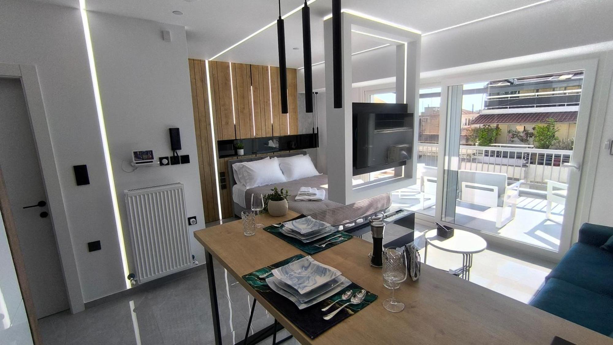 Larisa Absolute Suites, Sky View Smart Home Екстериор снимка